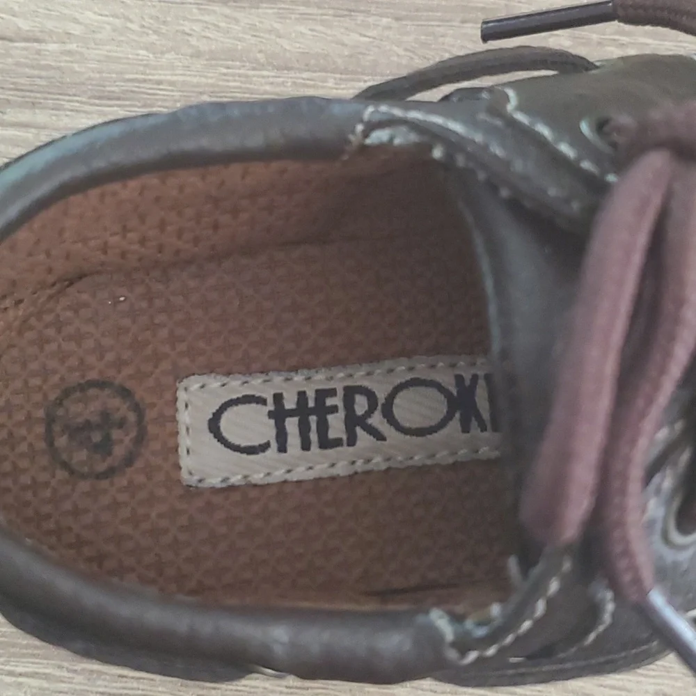 Cherokee toddler boat shoe. 4